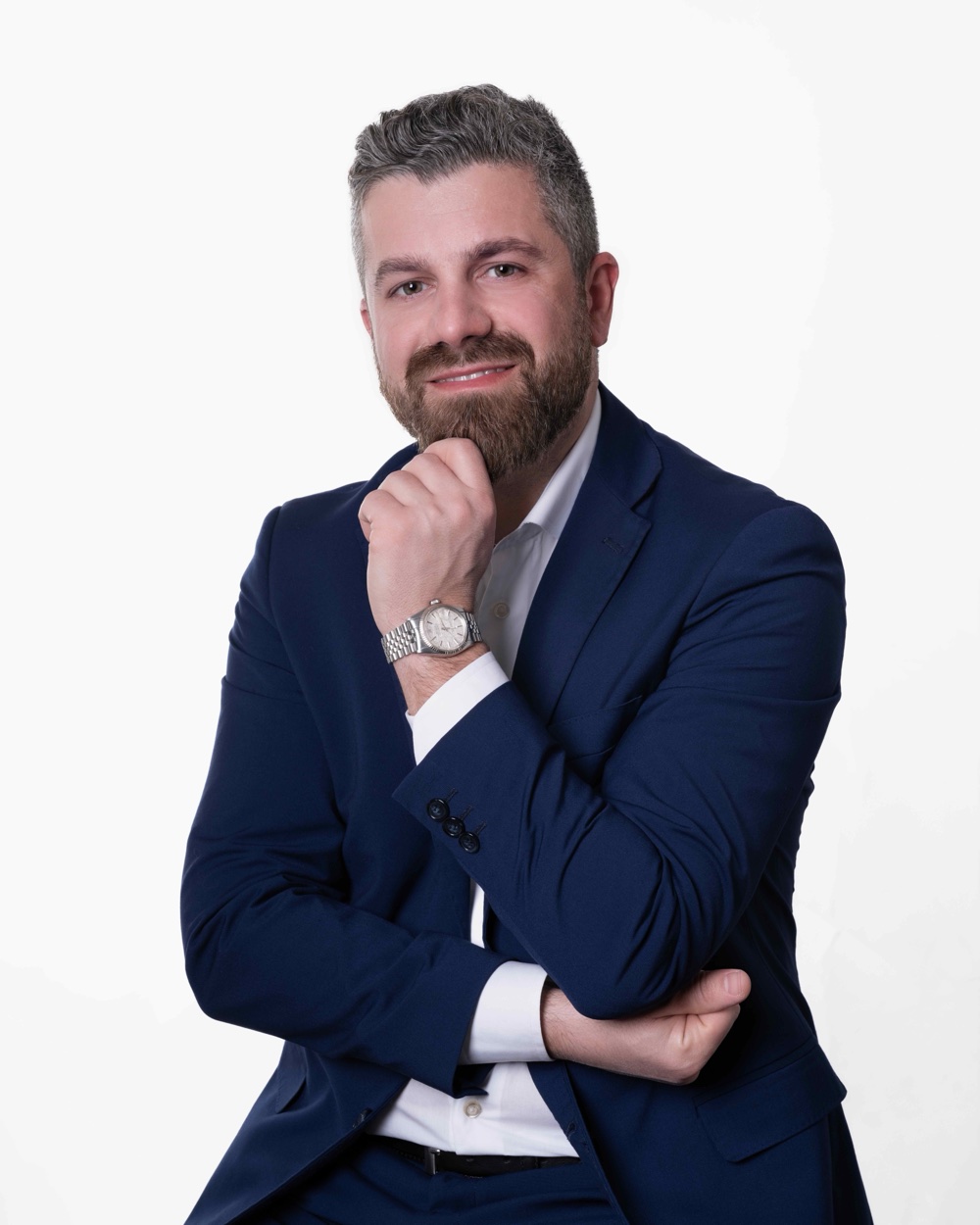 Luca Donati, GTM Engineer — costruisce siti e assistenti AI per professionisti e imprese tra Massa e la Versilia